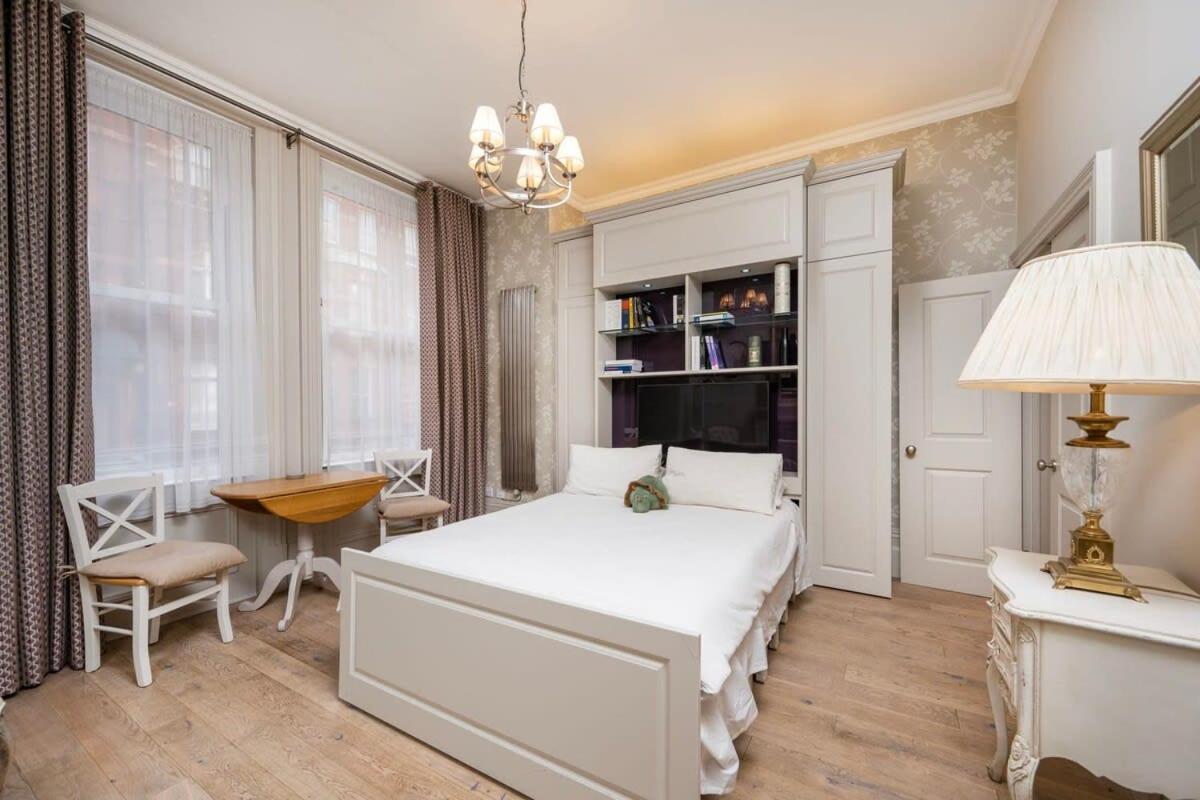 Charming Chelsea Studio Your Cozy Urban Retreat London Exteriör bild