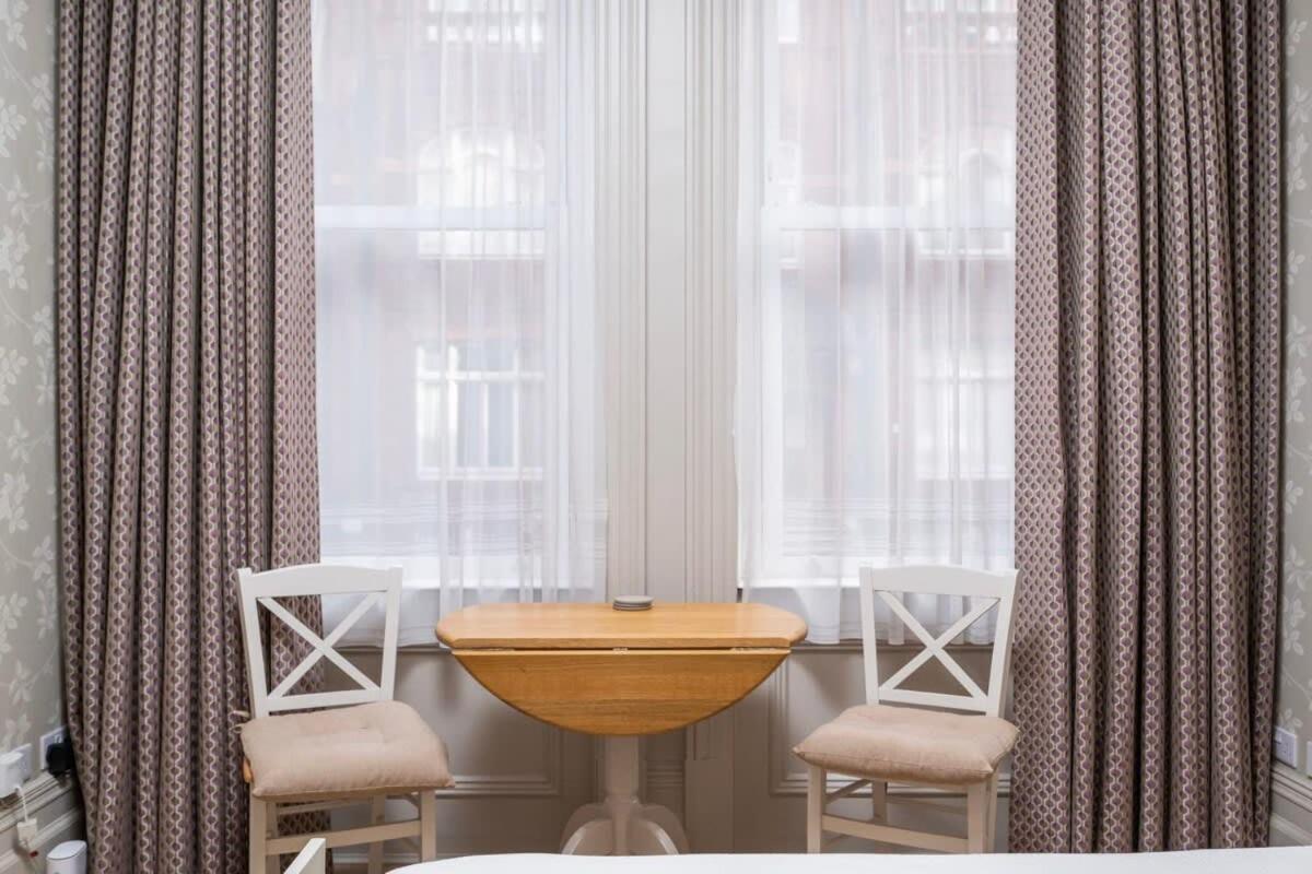 Charming Chelsea Studio Your Cozy Urban Retreat London Exteriör bild
